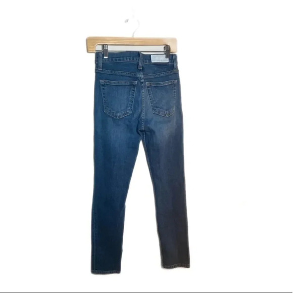 RE/DONE 90s Crop in Mid 70s Wash High Rise Blue Jeans Size 25 - Picture 6 of 12